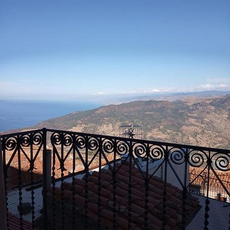 Aurusa - Casa Vacanze Pollina, Sicilia Autentica エクステリア 写真
